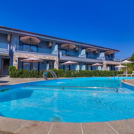 Theros Villas & Suites Chrysi Ammoudia Bagian luar foto