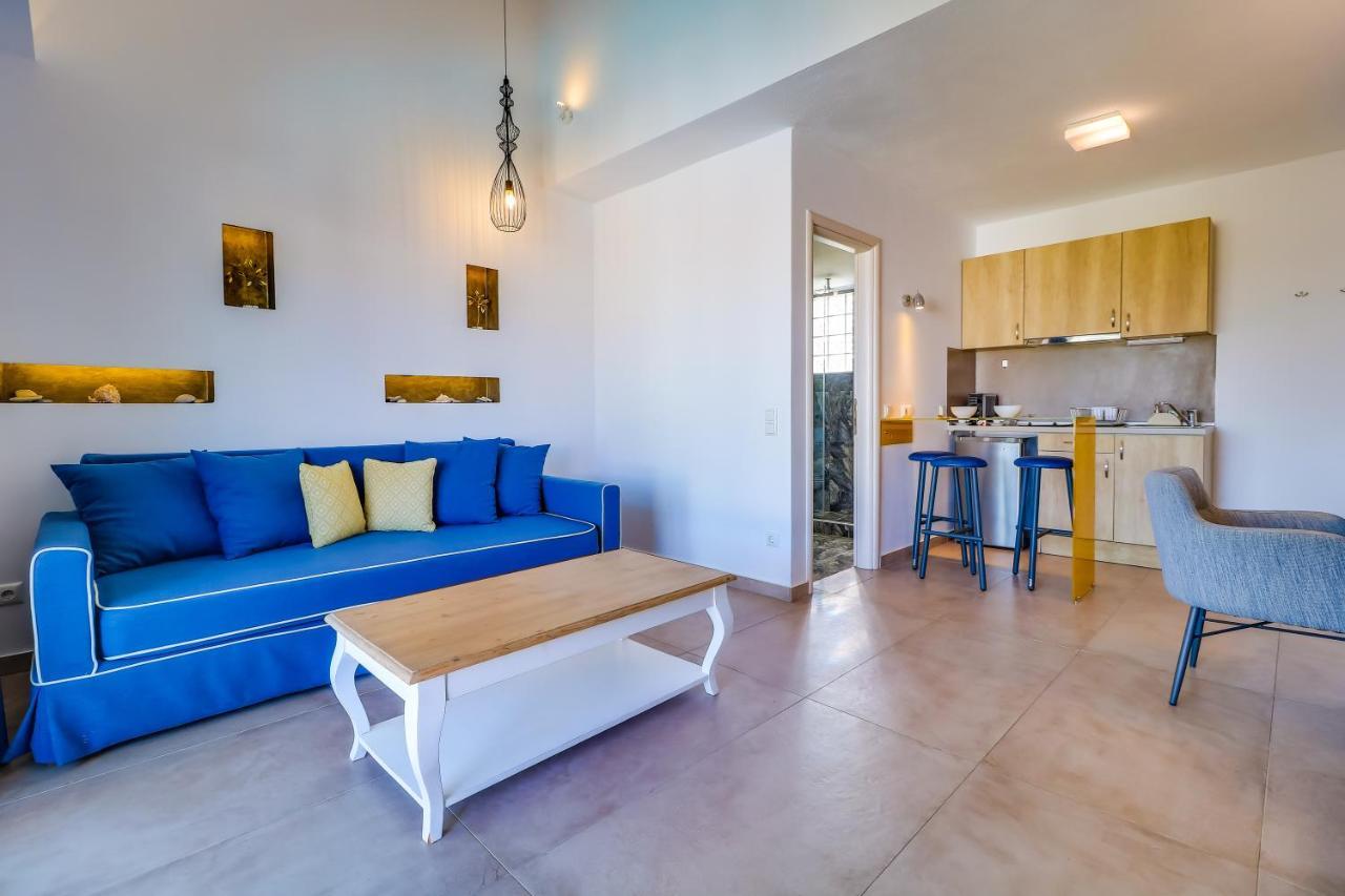 Theros Villas & Suites Chrysi Ammoudia Bagian luar foto