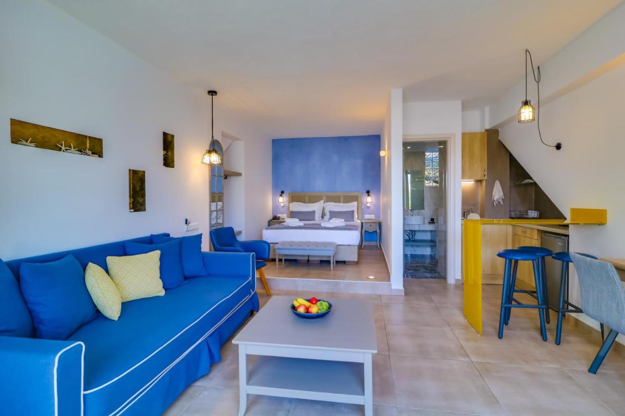 Theros Villas & Suites Chrysi Ammoudia Bagian luar foto